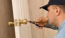 City Locksmith Services Columbus, OH 614-347-6538 - 6-Locks-Replace